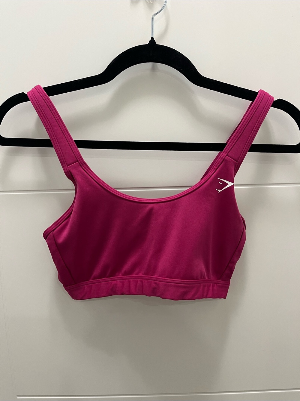 Gymshark Women’s Magenta Sports Bra